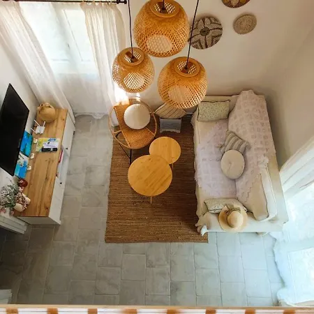 Chrisanthi's Holiday home